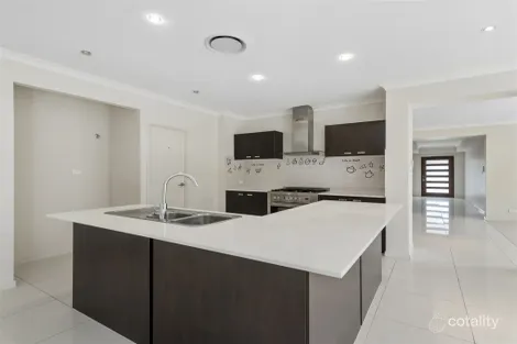 Property photo of 9 Macleay Circuit Upper Coomera QLD 4209
