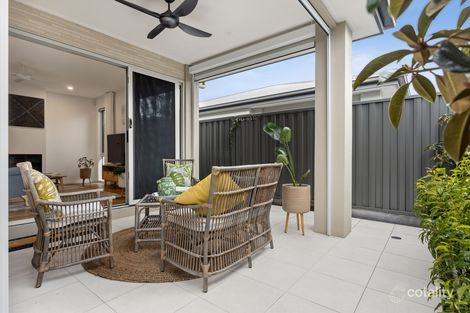 215/1849 Mount Macedon Rd, Woodend, VIC 3442