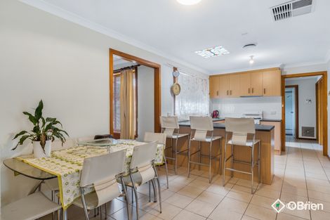Property photo of 2 Acacia Crescent Melton South VIC 3338