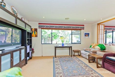 Property photo of 2 Otago Pass Meadow Springs WA 6210