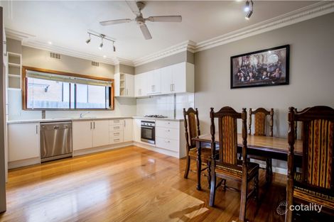 Property photo of 571 Warrigal Road Ashwood VIC 3147