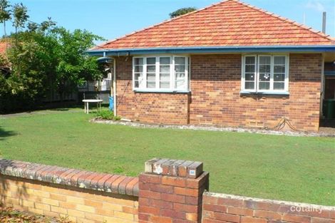 45 King St, Woody Point, QLD 4019