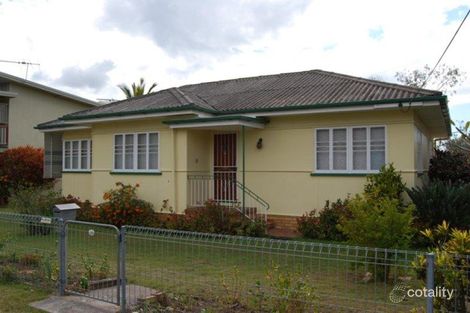 Property photo of 14 Boswell Terrace Wynnum QLD 4178