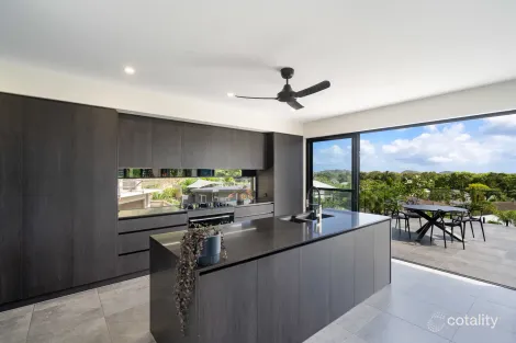 Property photo of 11 Seascape Close Palm Cove QLD 4879