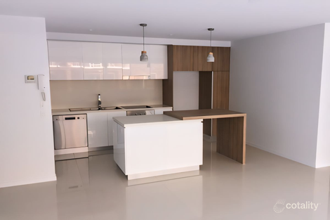 Property photo of 205/26-28 Gray Street Southport QLD 4215