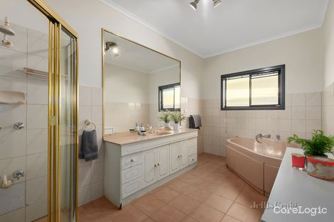 Property photo of 40 Owen Street Mitcham VIC 3132