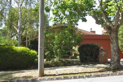 8 Willow St, Malvern, VIC 3144