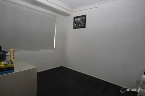 Property photo of 3 Stannum Close Hinchinbrook NSW 2168