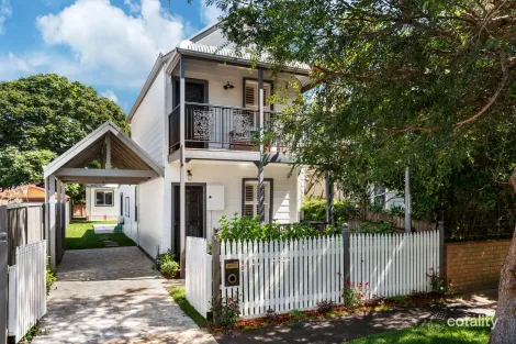Property photo of 38 Roxburgh Street Lorn NSW 2320