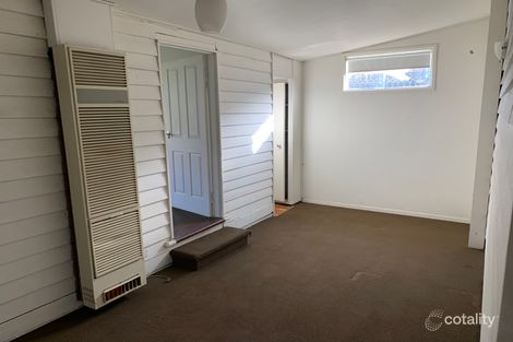 Property photo of 1 Lunan Avenue Drumcondra VIC 3215