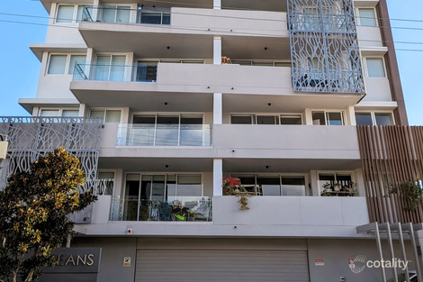 Property photo of 205/26-28 Gray Street Southport QLD 4215