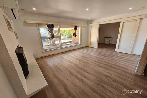 Property photo of 304 Grand Promenade Dianella WA 6059