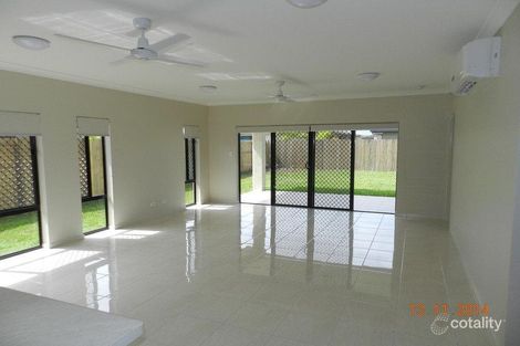 Property photo of 15 Munburra Parade Smithfield QLD 4878