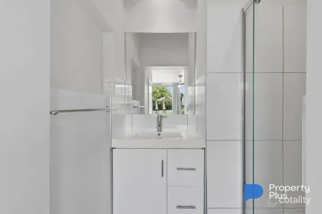 Property photo of 9 Gordon Street Kangaroo Flat VIC 3555