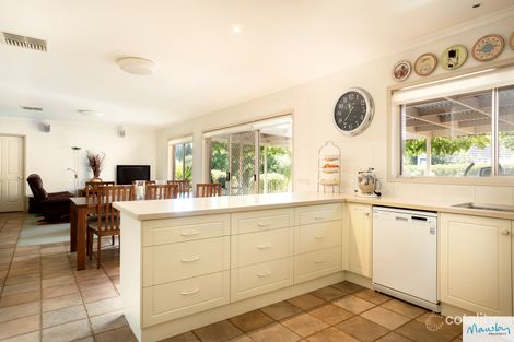 Property photo of 11 Chelsea Boulevard Strathdale VIC 3550