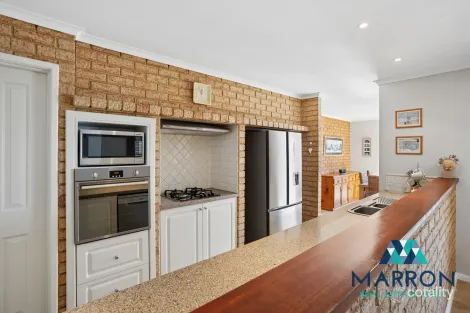 Property photo of 12 Bindoo Rise Woodvale WA 6026