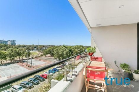 Property photo of 402/20-23 Levey Street Wolli Creek NSW 2205