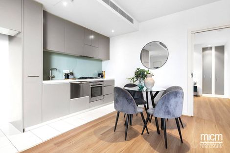 719/55 Queens Rd, Melbourne, VIC 3004