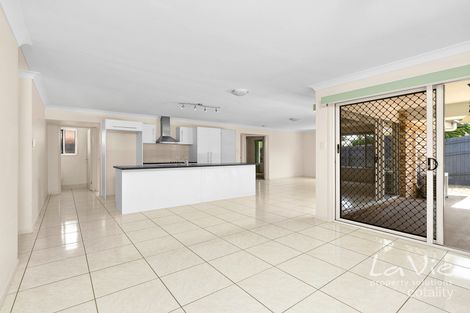 Property photo of 9 Abbey Court Springfield Lakes QLD 4300