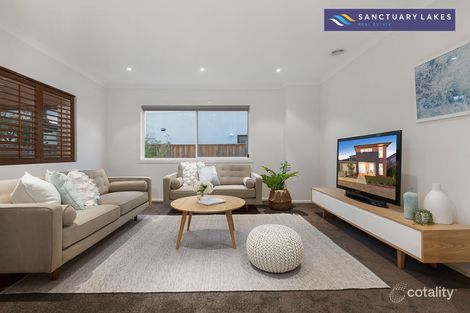 Property photo of 20 Sundowner Place Point Cook VIC 3030