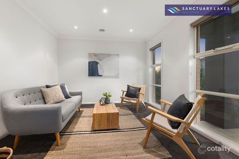 Property photo of 20 Sundowner Place Point Cook VIC 3030