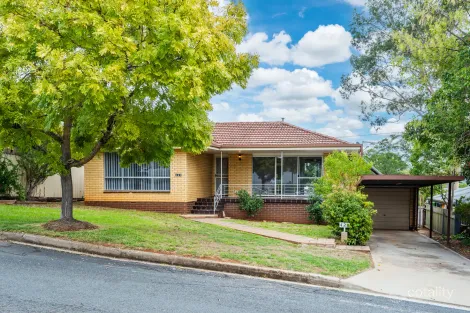 Property photo of 423 Pine Avenue Lavington NSW 2641