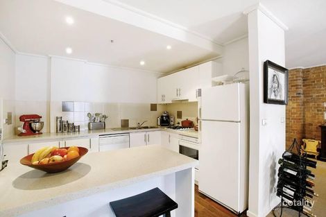 Property photo of 5D/9 Beach Street Port Melbourne VIC 3207