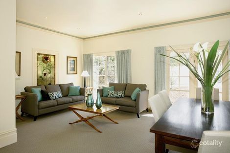 Property photo of 113 Edgevale Road Kew VIC 3101