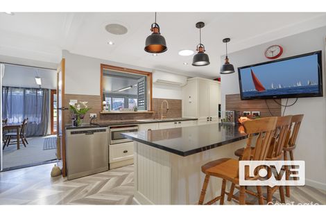 Property photo of 3 Denman Way Booragul NSW 2284