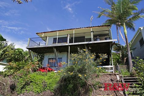 Property photo of 4 Barra Crescent Coolum Beach QLD 4573