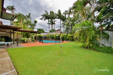 Property photo of 28 Bedivere Street Carindale QLD 4152
