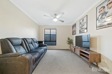 Property photo of 14 Covella Boulevard Greenbank QLD 4124