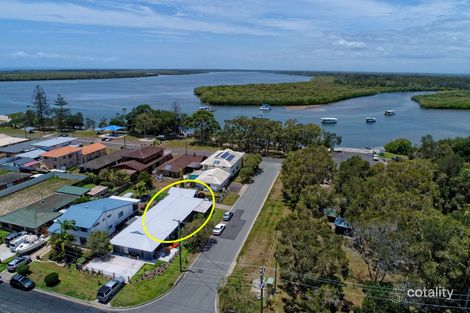 1/34 Booker Pde, Golden Beach, QLD 4551