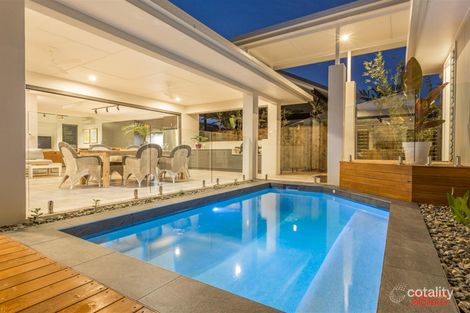 65/2 Coral Coast Dr, Palm Cove, QLD 4879