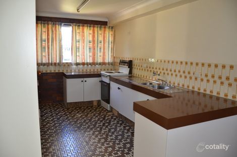 1/72 Cairns St, Nanango, QLD 4615