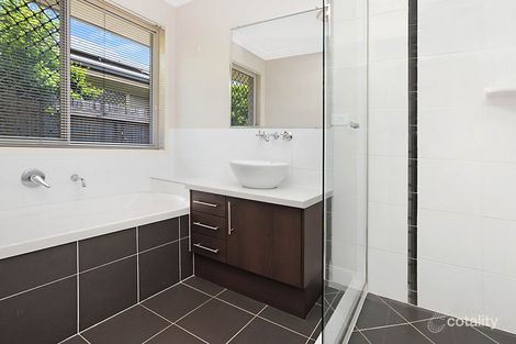 Property photo of 30 Caribou Crescent Fitzgibbon QLD 4018