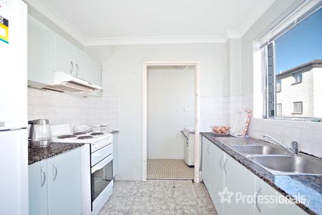 Property photo of 18/28-32 Wilga Street Fairfield NSW 2165