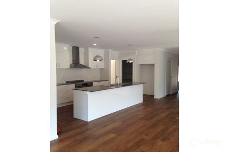 Property photo of 35 Leared Drive Kyneton VIC 3444