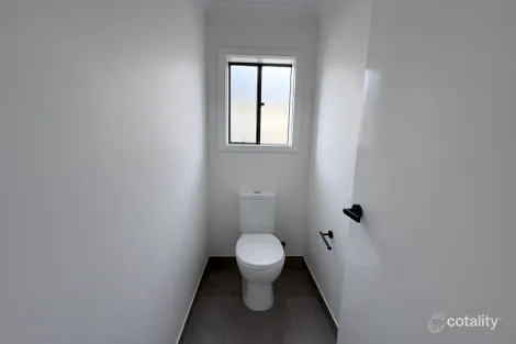 Property photo of 70 Kingdom Boulevard Weir Views VIC 3338