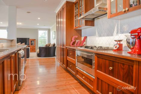 Property photo of 7 Hoskins Place Orange NSW 2800