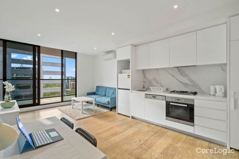 Property photo of 1009/77 Queens Road Melbourne VIC 3004