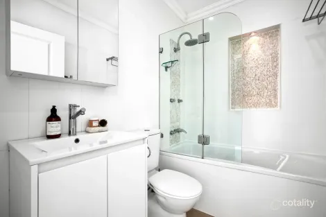 Property photo of 138 Ebley Street Bondi Junction NSW 2022