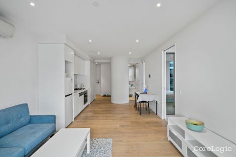 Property photo of 1009/77 Queens Road Melbourne VIC 3004