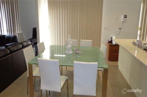 Property photo of 8 Hartow Street Craigieburn VIC 3064