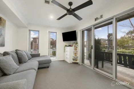 Property photo of 17 Loomes Lane Casey ACT 2913