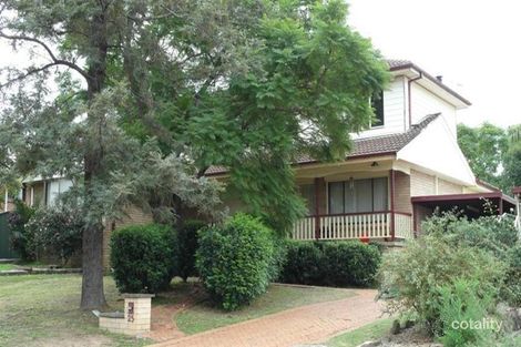 25 Hume Cres, Werrington County, NSW 2747