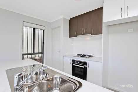 Property photo of 17 Rosewater Circuit Mount Barker SA 5251