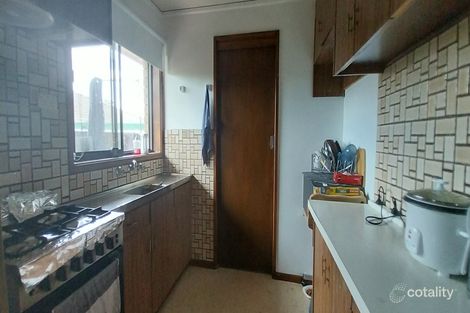 Property photo of 1/2-4 Morton Avenue Drouin VIC 3818