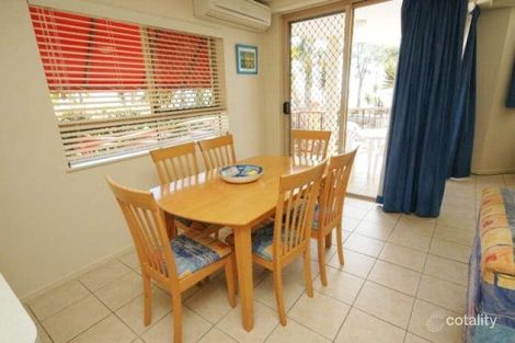 Property photo of 2/566 Esplanade Urangan QLD 4655