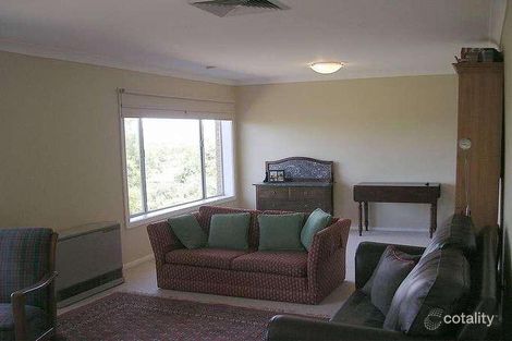 Property photo of 9 Panorama Street Kooringal NSW 2650